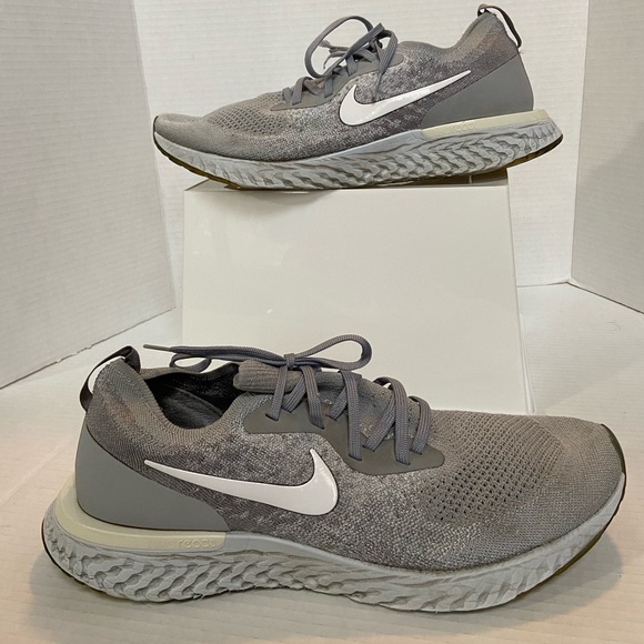 Nike Epic React Flyknit Wolf Gray Mens Running Shoes Sneakers Size 13 Athletic - Picture 2 of 10